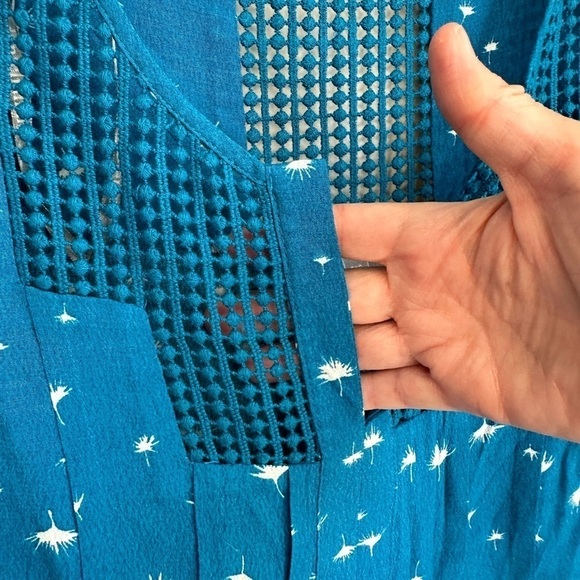 NWT Daniel Rainn Estefany Split Neck Blouse Teal Blue with White Size XSP - Picture 14 of 15